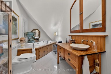 1018 PINE RIDGE ROAD Muskoka Lakes (Wood (Muskoka Lakes)) Ontario photo 23