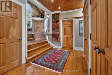 1018 PINE RIDGE ROAD Muskoka Lakes (Wood (Muskoka Lakes)) Ontario photo 5