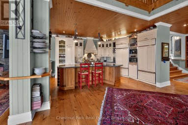 1018 PINE RIDGE ROAD Muskoka Lakes (Wood (Muskoka Lakes)) Ontario photo 8