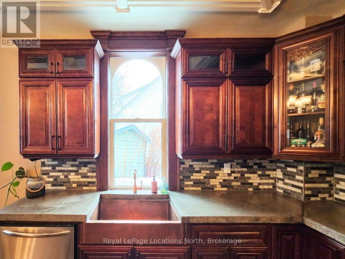 1181 4TH AVENUE W, Owen Sound, Ontario, N4K4W3
