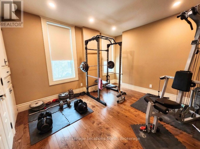 1181 4TH AVENUE W, Owen Sound, Ontario, N4K4W3