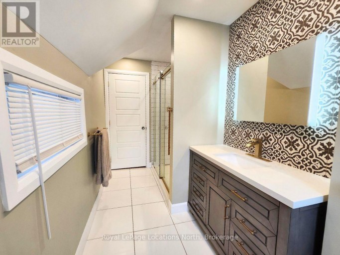 1181 4TH AVENUE W, Owen Sound, Ontario, N4K4W3