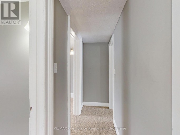 690 8TH STREET E, Owen Sound, Ontario, N4K1L8