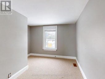 690 8TH STREET E Owen Sound Ontario photo 18