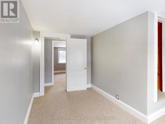 690 8TH STREET E Owen Sound Ontario photo 20