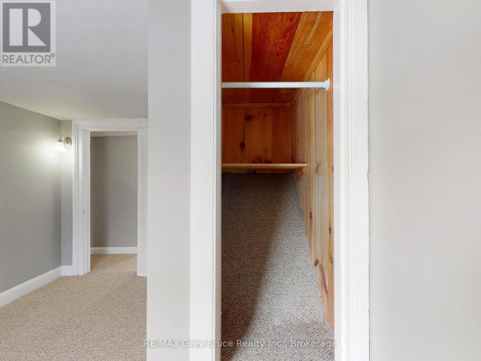690 8TH STREET E, Owen Sound, Ontario, N4K1L8