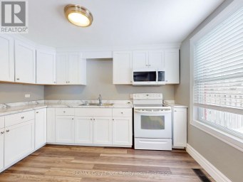 690 8TH STREET E Owen Sound Ontario photo 7