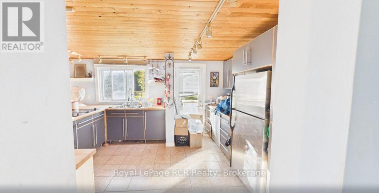 394908 2 CONCESSION, West Grey, Ontario, N0G1R0