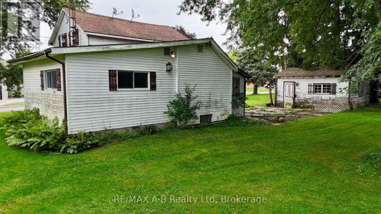 86 SALINA STREET N, St. Marys, Ontario, N4X1C8