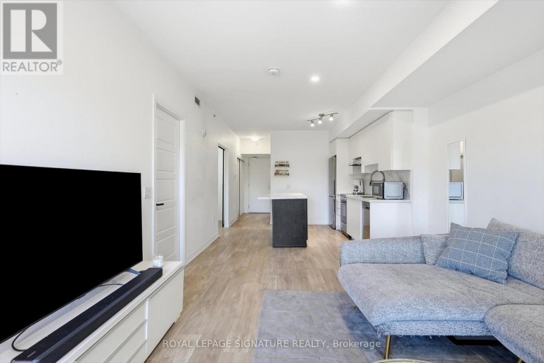 205 - 408 BROWNS LINE, Toronto (Alderwood), Ontario, M8W0C3