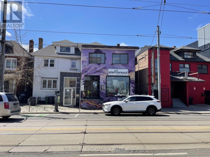 3 - 2257 DUNDAS STREET W, Toronto (Roncesvalles), Ontario, M6R1X6
