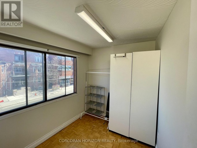 3 - 2257 DUNDAS STREET W, Toronto (Roncesvalles), Ontario, M6R1X6