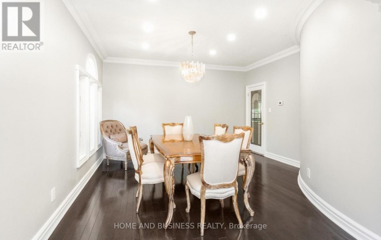 1755 BIRCHWOOD DRIVE, Mississauga (Clarkson), Ontario, L5J1T7