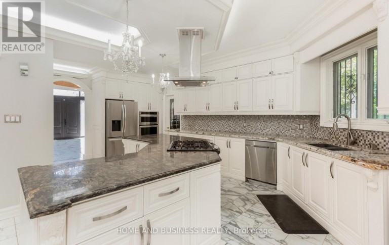 1755 BIRCHWOOD DRIVE, Mississauga (Clarkson), Ontario, L5J1T7