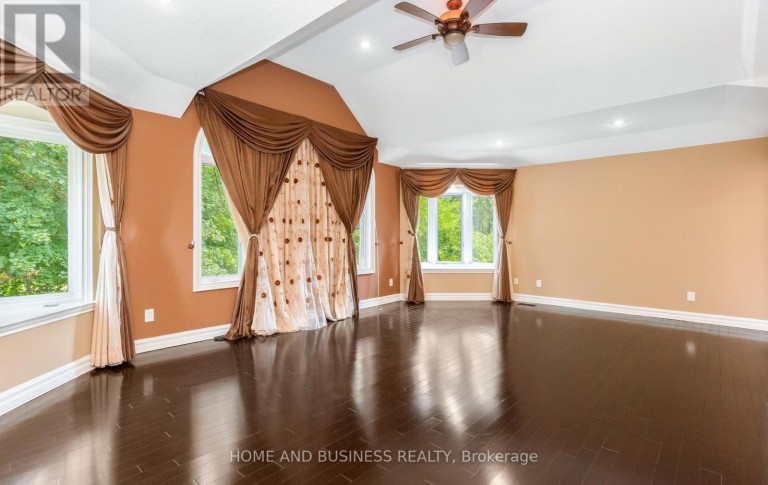1755 BIRCHWOOD DRIVE, Mississauga (Clarkson), Ontario, L5J1T7