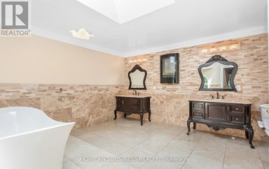 1755 BIRCHWOOD DRIVE Mississauga (Clarkson) Ontario photo 32