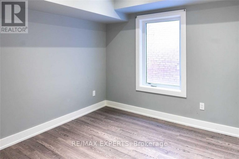 UPPER - 2 HYDE AVENUE, Toronto (Keelesdale-Eglinton West), Ontario, M6M1J3