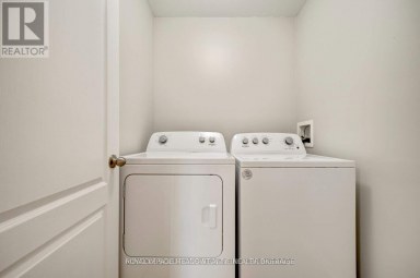 1050 WICKSON WAY Milton (BE Beaty) Ontario photo 21