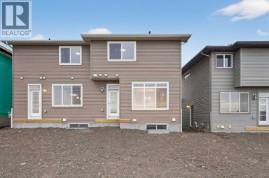 246 Southbow Avenue Cochrane Alberta photo 36