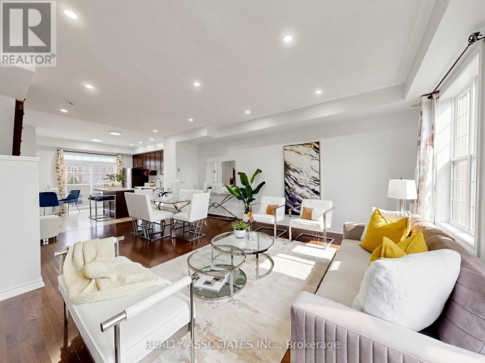 11 TATRA LANE, Markham (Cathedraltown), Ontario, L6C0P3