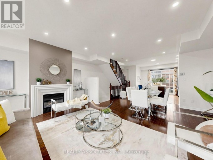 11 TATRA LANE, Markham (Cathedraltown), Ontario, L6C0P3