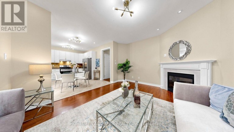 129 BEARE TRAIL, Newmarket (Woodland Hill), Ontario, L3X3B6