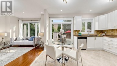 129 BEARE TRAIL Newmarket (Woodland Hill) Ontario photo 17