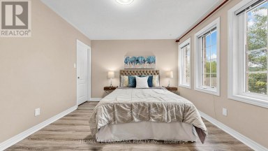 129 BEARE TRAIL Newmarket (Woodland Hill) Ontario photo 29