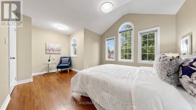 129 BEARE TRAIL Newmarket (Woodland Hill) Ontario photo 34