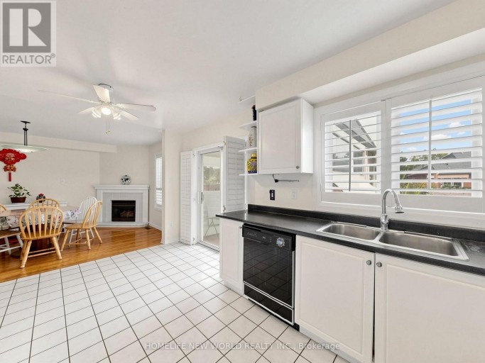 20 ARJAY TRAIL, Brampton (Brampton West), Ontario, L6X4L9