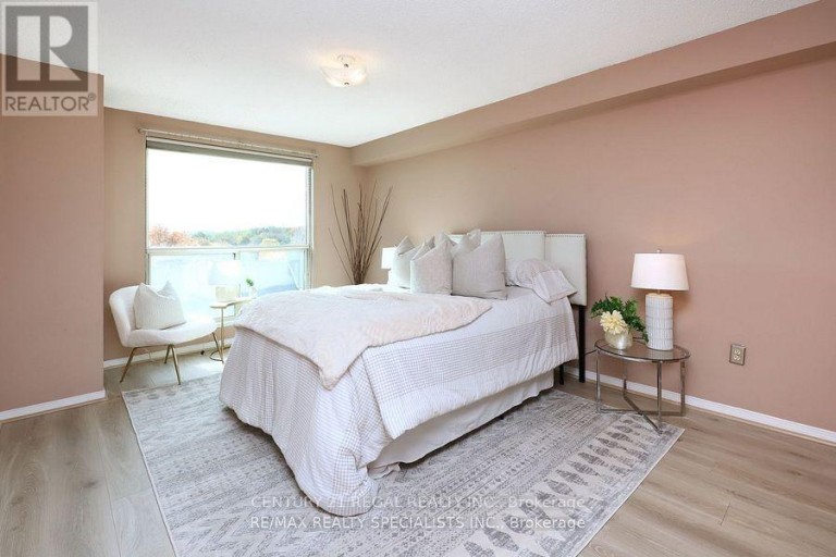 704 - 2155 BURNHAMTHORPE ROAD W, Mississauga (Erin Mills), Ontario, L5L5P4