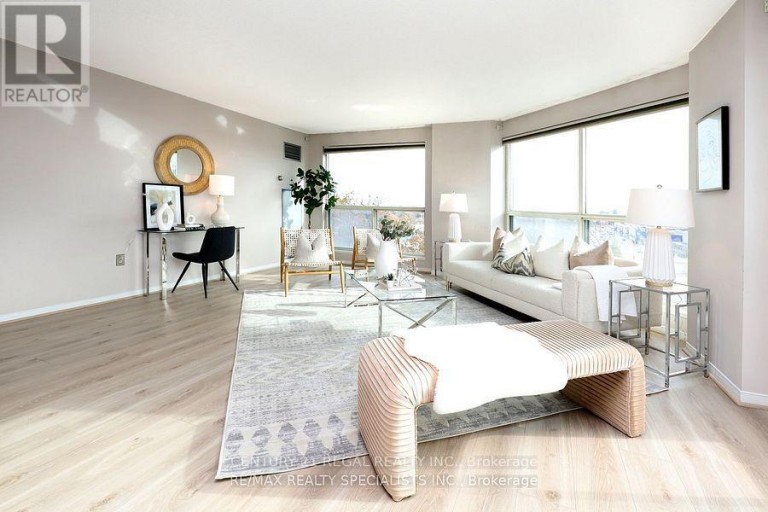 704 - 2155 BURNHAMTHORPE ROAD W, Mississauga (Erin Mills), Ontario, L5L5P4