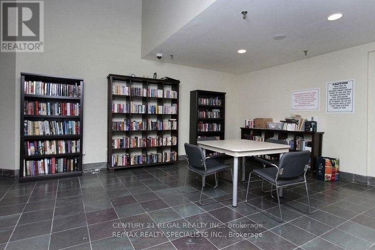 704 - 2155 BURNHAMTHORPE ROAD W, Mississauga (Erin Mills), Ontario, L5L5P4