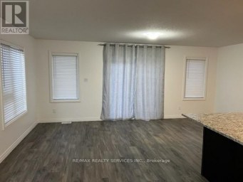 18 ROPER PLACE Kitchener Ontario photo 4