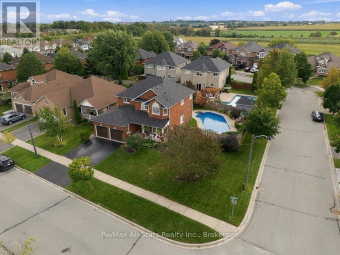 110 HAMMOND STREET, Clarington (Bowmanville), Ontario, L1C5E6