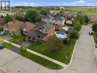 110 HAMMOND STREET Clarington (Bowmanville) Ontario photo 2