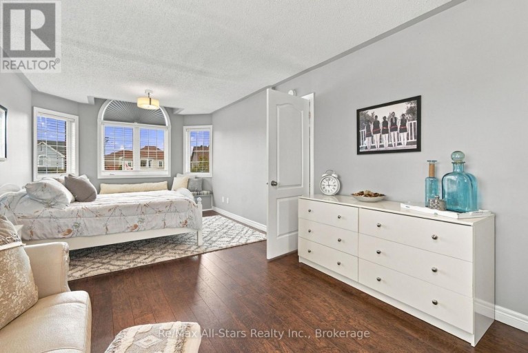 110 HAMMOND STREET, Clarington (Bowmanville), Ontario, L1C5E6