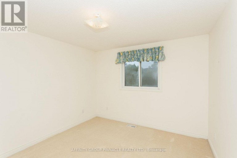 18 LAKEVIEW DRIVE, Scugog (Port Perry), Ontario, L9L1G9