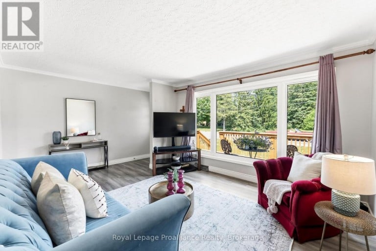 110 ONTARIO STREET, Brighton, Ontario, K0K1H0