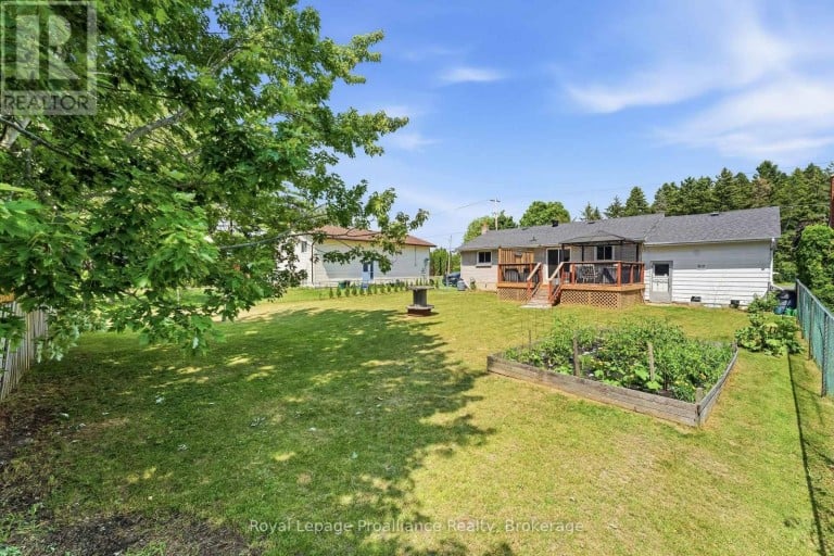 110 ONTARIO STREET, Brighton, Ontario, K0K1H0