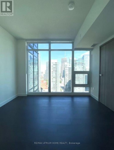 1 CONCORD CITYPLACE WAY, Toronto (Waterfront Communities), Ontario, M5V0X3