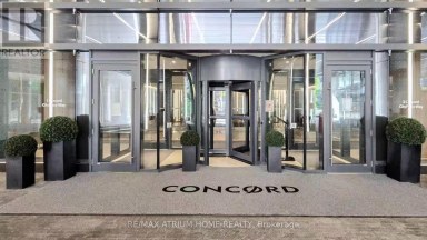 1 CONCORD CITYPLACE WAY Toronto (Waterfront Communities) Ontario photo 2