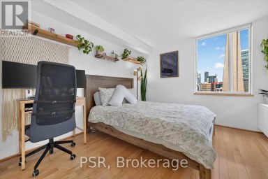 2106 - 270 QUEENS QUAY W Toronto (Waterfront Communities) Ontario photo 18