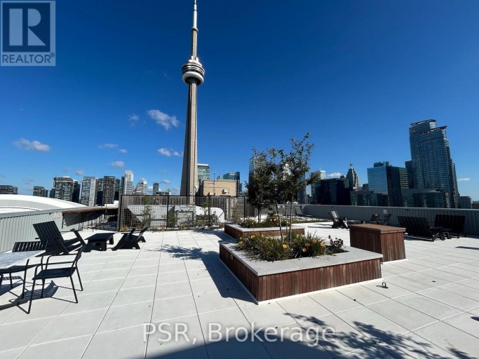 2106 - 270 QUEENS QUAY W, Toronto (Waterfront Communities), Ontario, M5J2N4