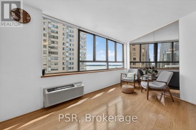 2106 - 270 QUEENS QUAY W Toronto (Waterfront Communities) Ontario photo 9
