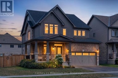 1 SPENCER STREET Collingwood Ontario photo 1