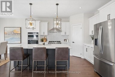 1 SPENCER STREET Collingwood Ontario photo 14