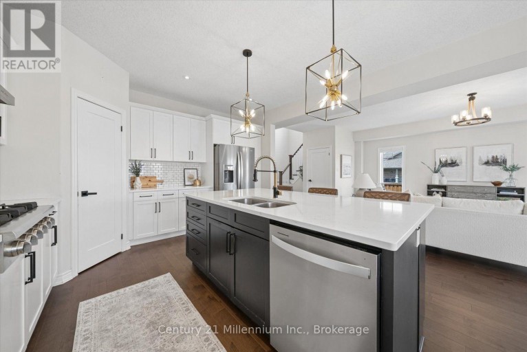 1 SPENCER STREET, Collingwood, Ontario, L9Y3B7