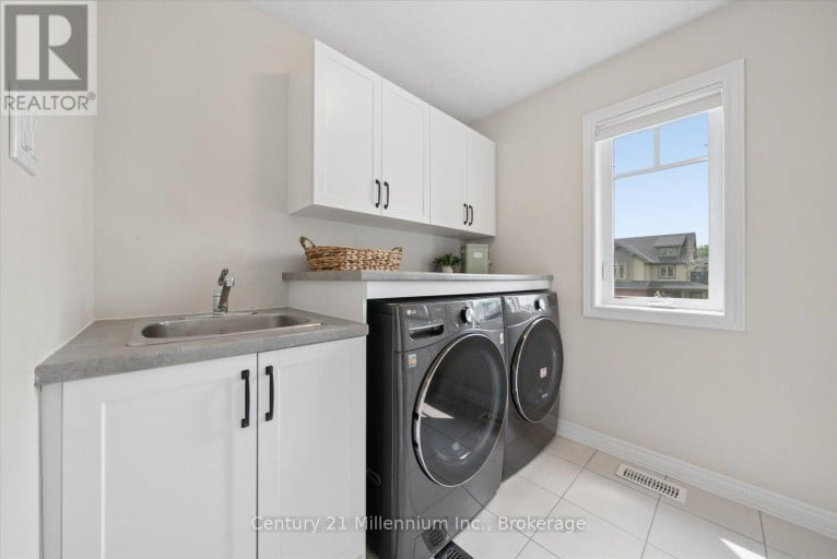 1 SPENCER STREET, Collingwood, Ontario, L9Y3B7