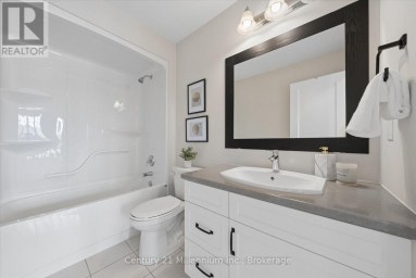 1 SPENCER STREET Collingwood Ontario photo 34